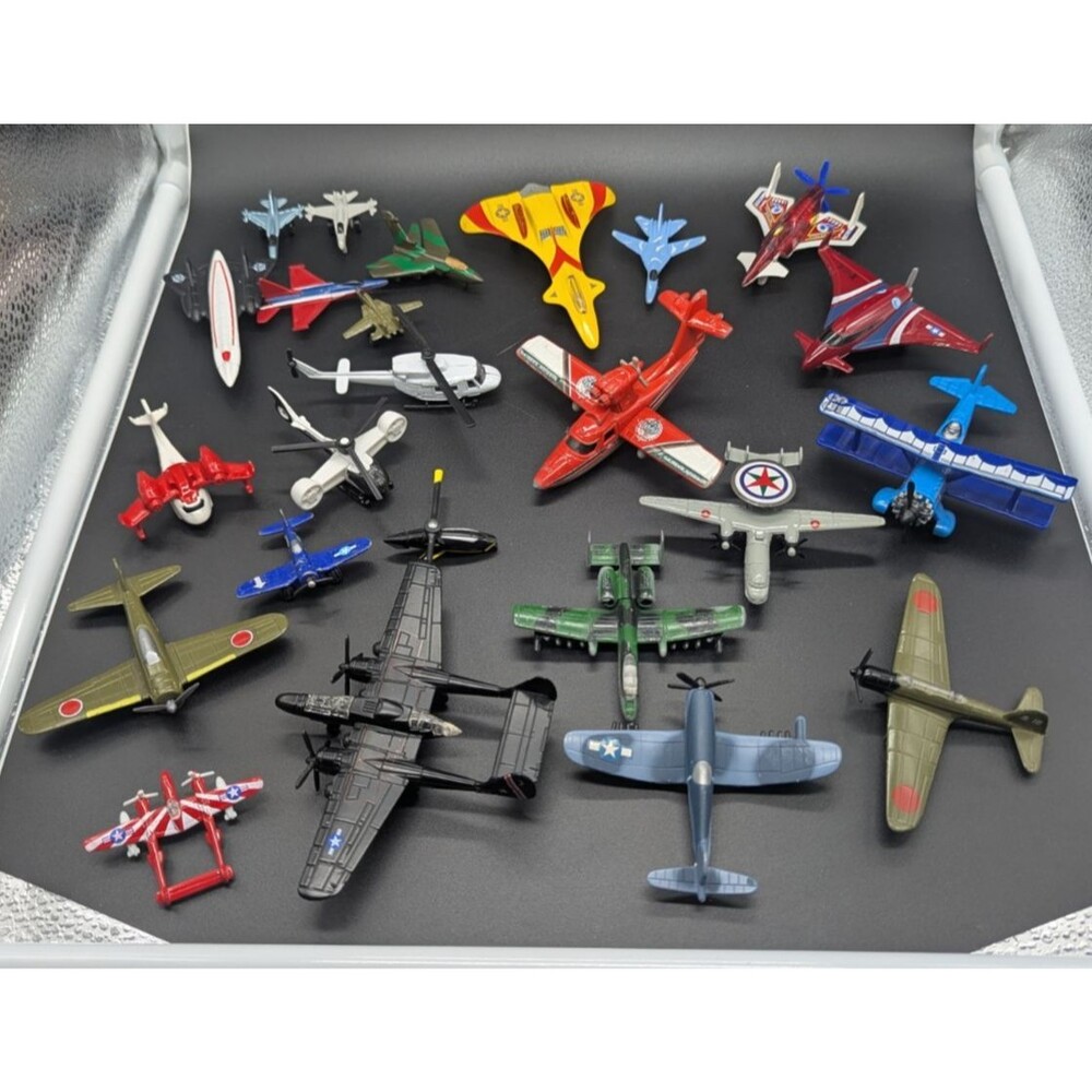 Lot of Diecast Toy Airplanes 27 Total Various Sizes Propeller Jets Helicopters